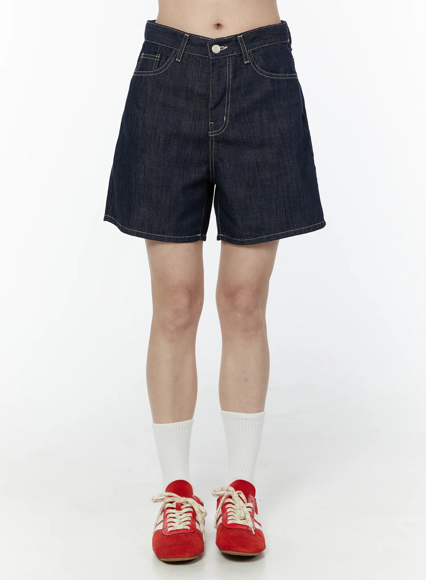 Classic High-Waist Denim Shorts IU505