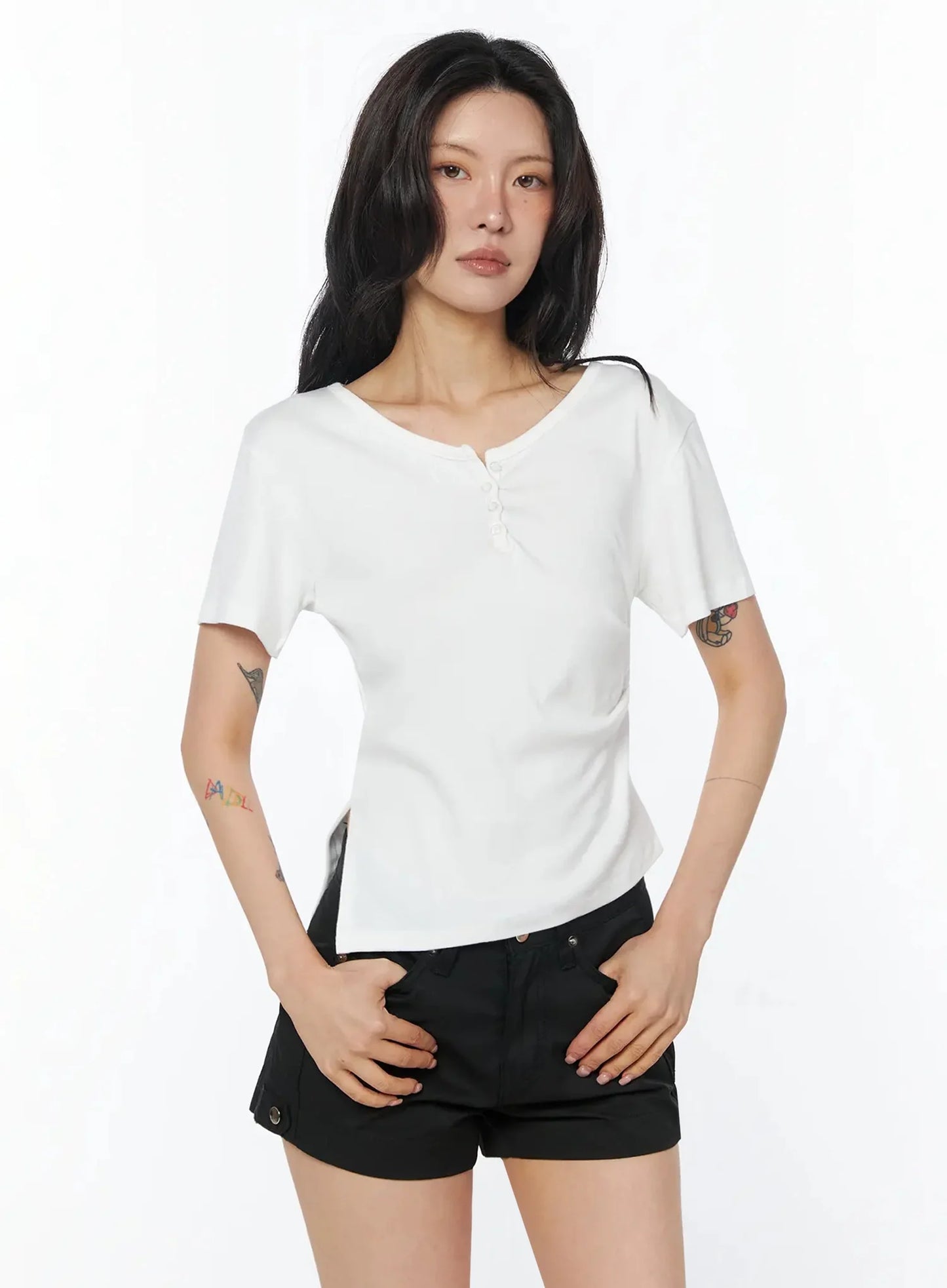 Casual Off-Shoulder Shirred Tee IU509