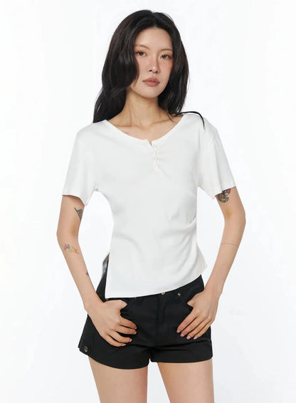 Casual Off-Shoulder Shirred Tee IU509