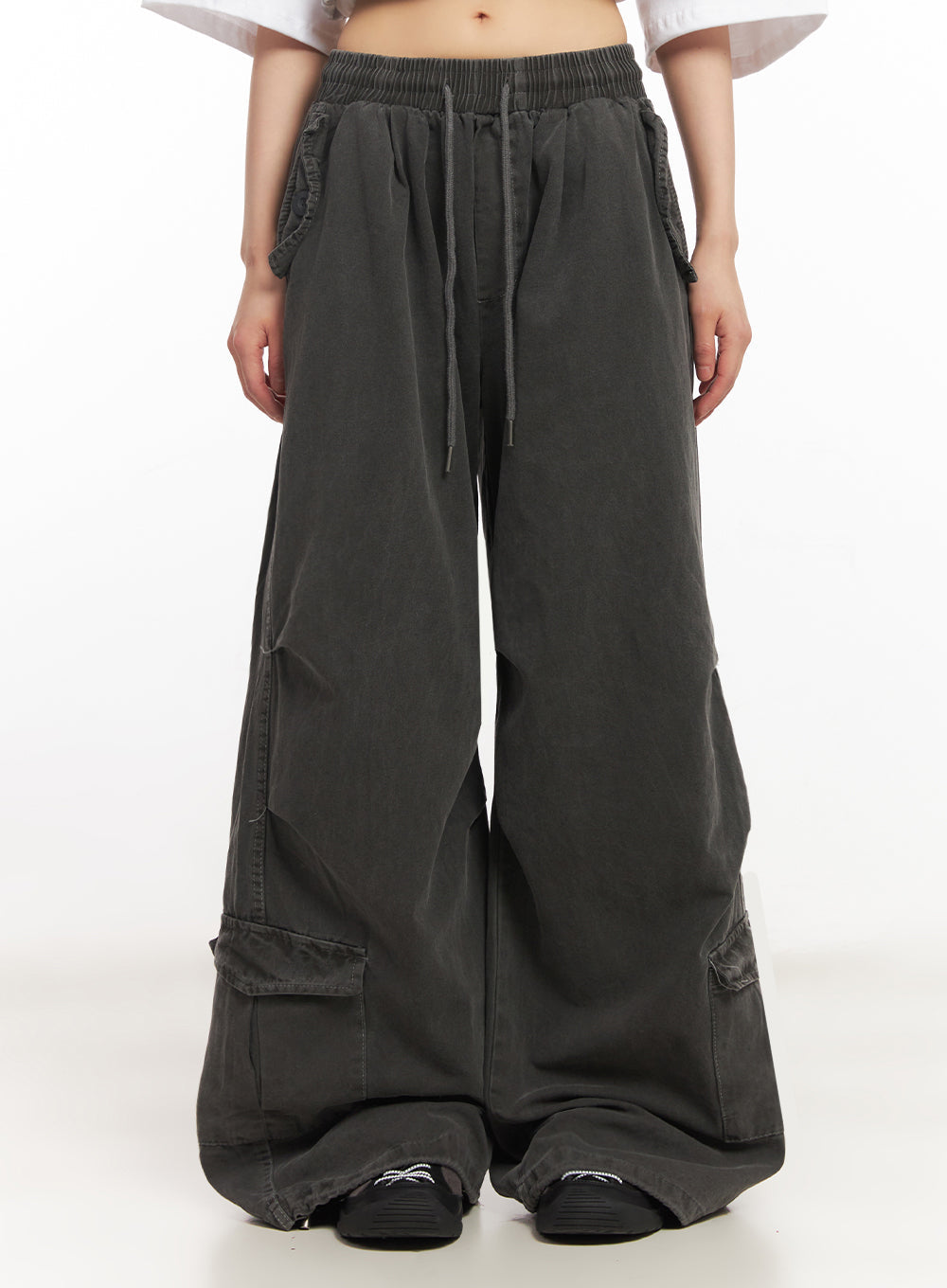 Cargo Washed Wide-Leg Sweatpants IY502