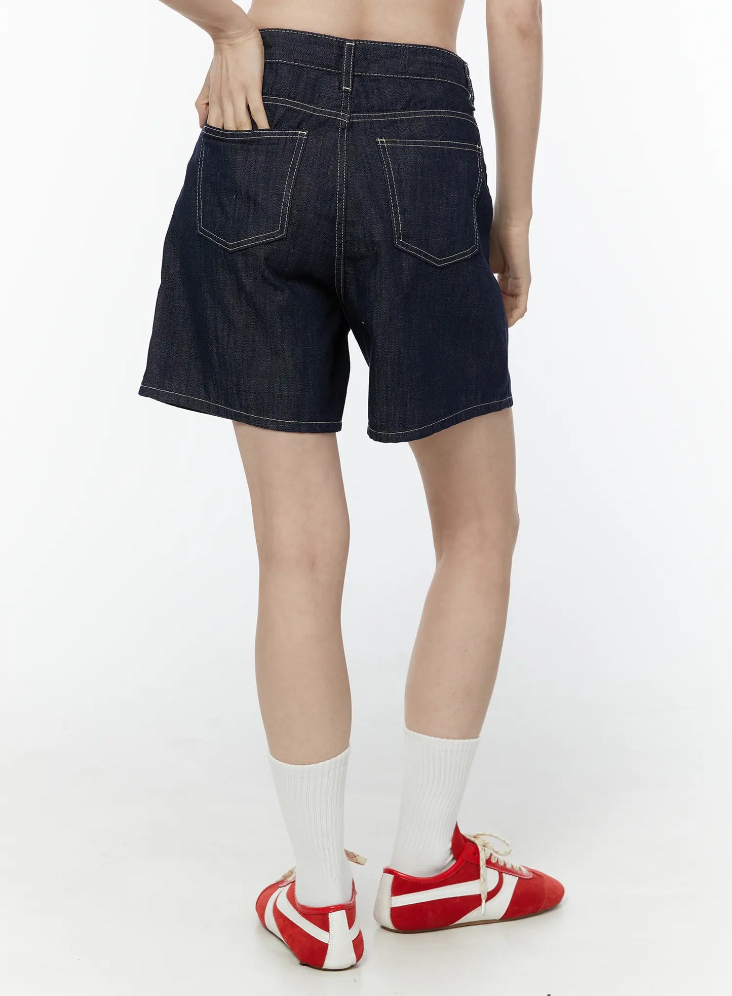 Classic High-Waist Denim Shorts IU505