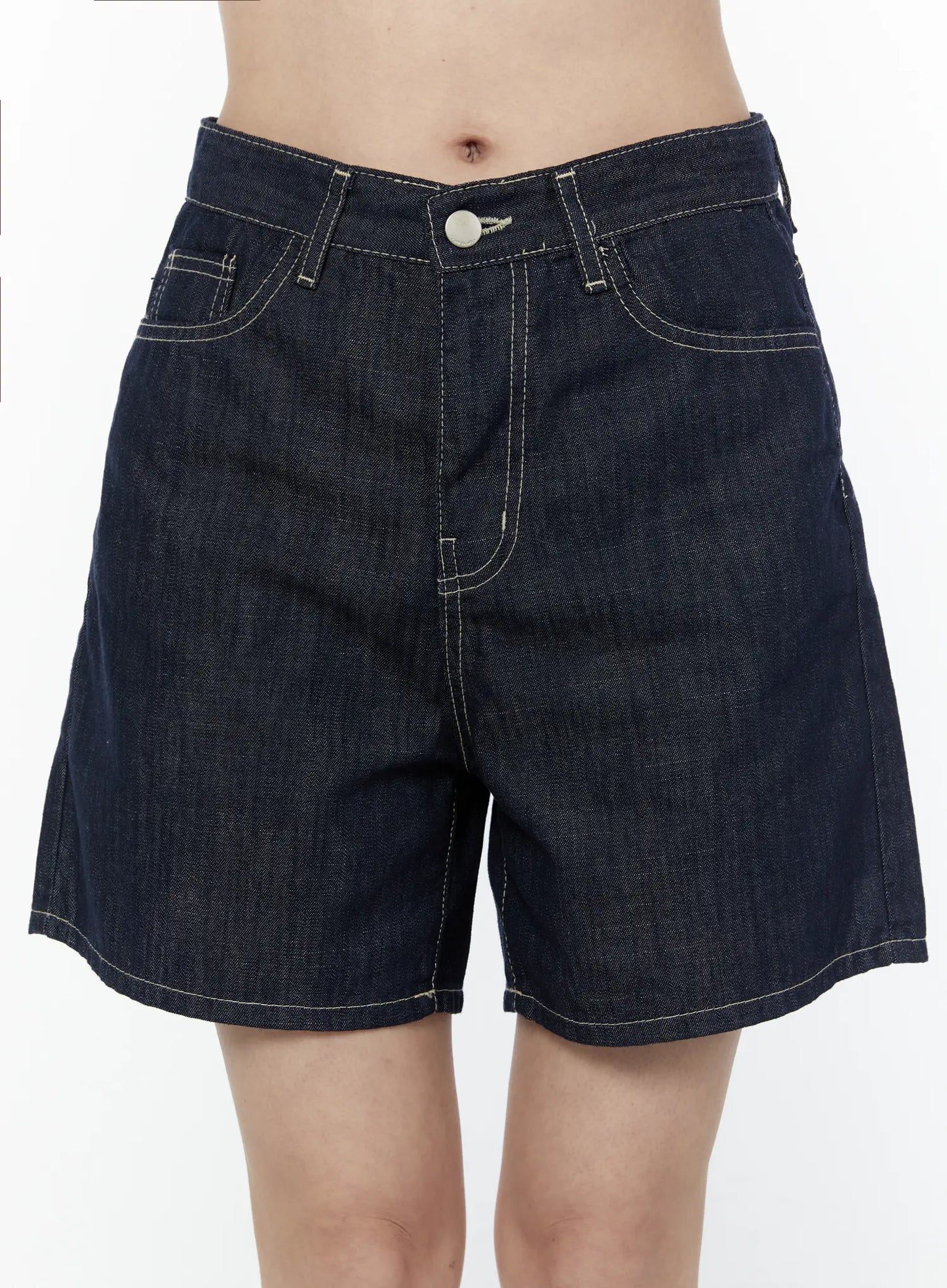Classic High-Waist Denim Shorts IU505