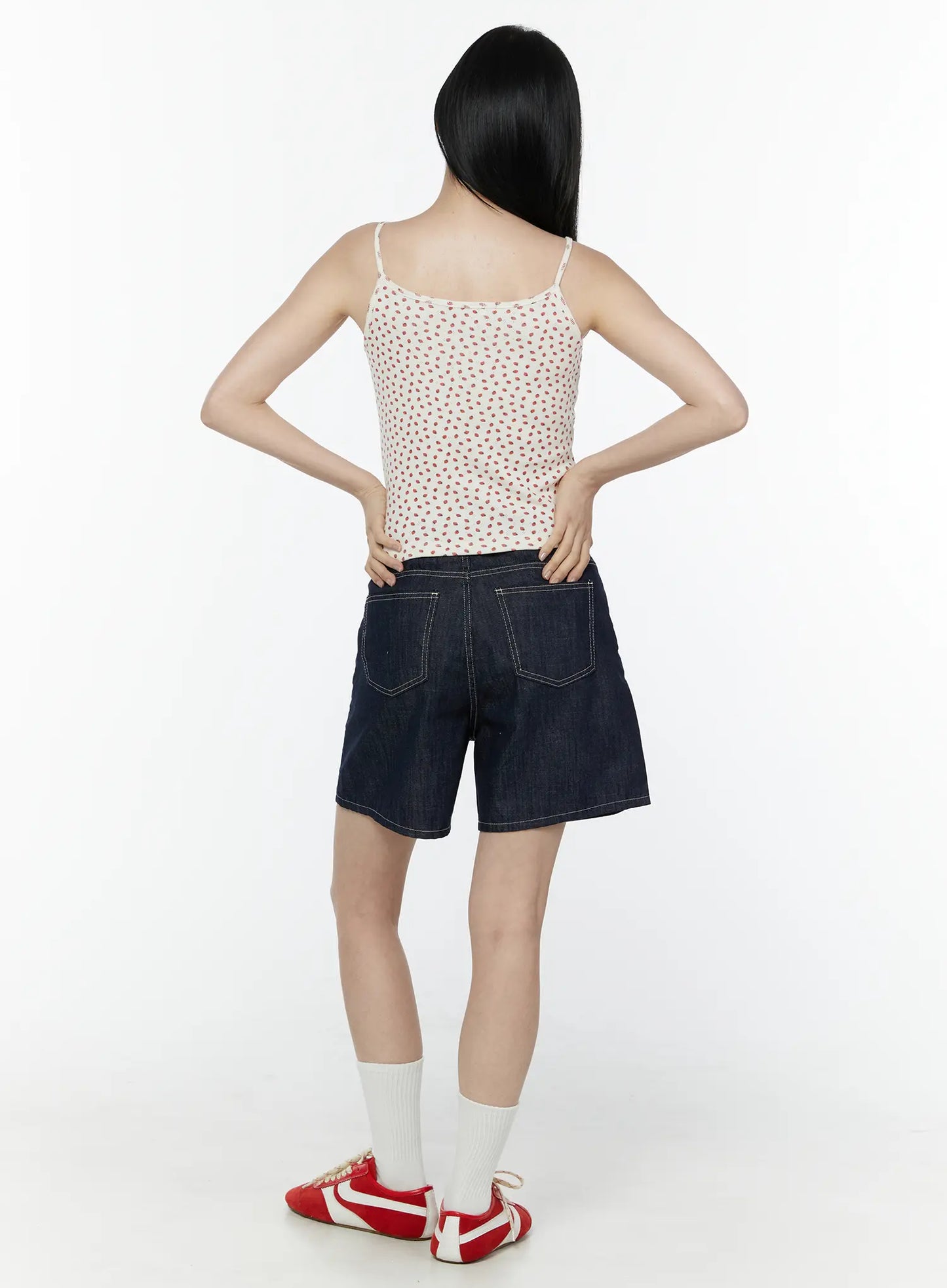 Classic High-Waist Denim Shorts IU505