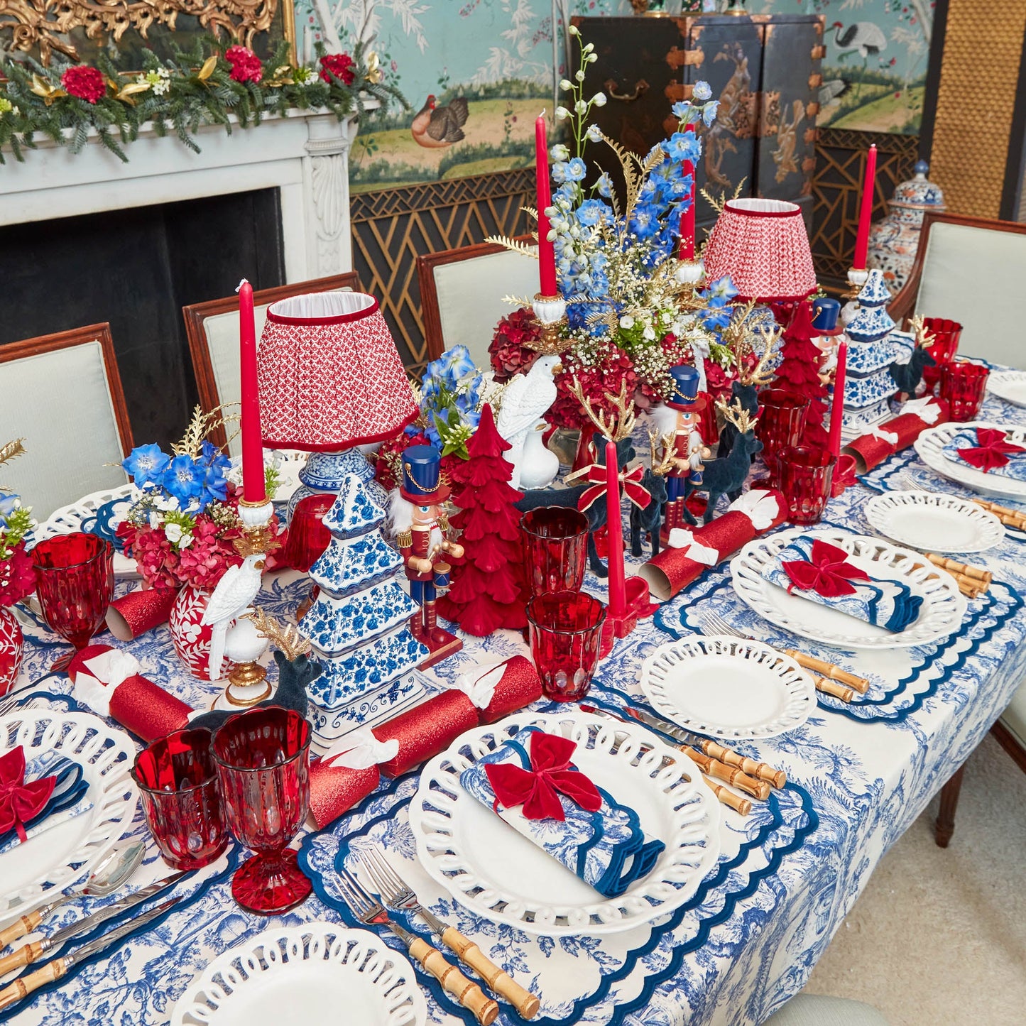 Red Ceramic Bow Candleholder (Pair)