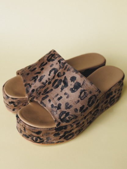Harbor Platform Slide - Leopard