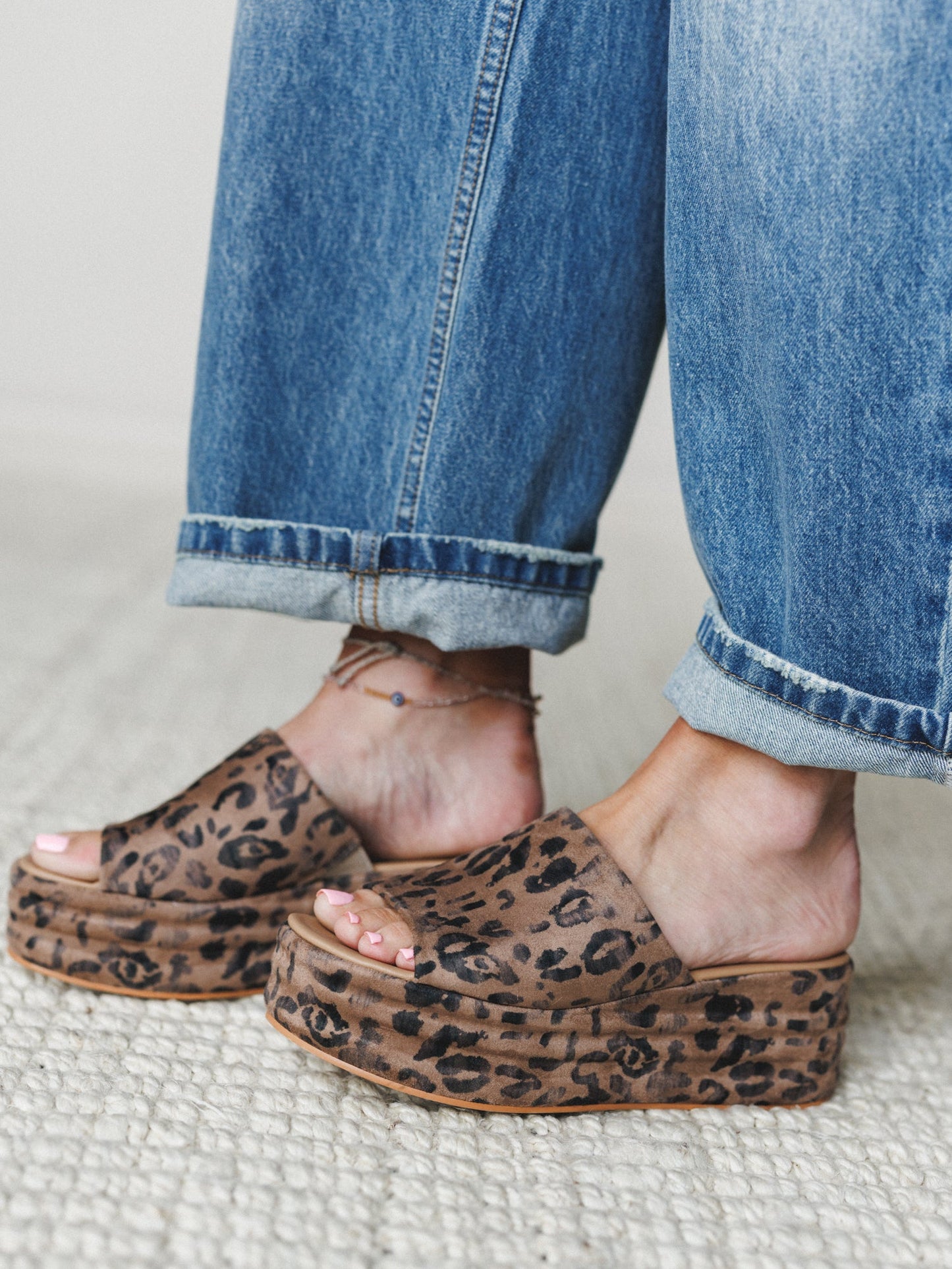 Harbor Platform Slide - Leopard