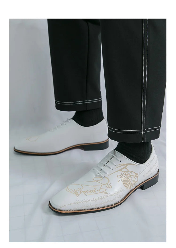 Men's Casual Leather Shoes Large Size New Style Pointed Toe Fashion Trend Carving Glossy Surface Leather Shoes Rubber Sole