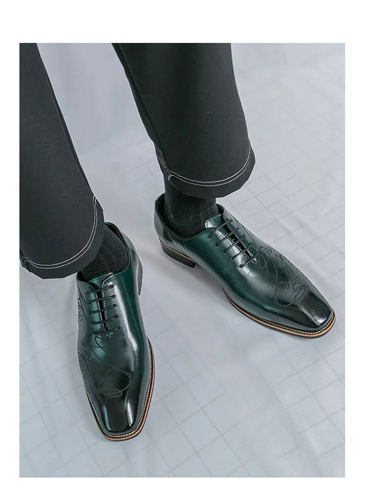 Men's Casual Leather Shoes Large Size New Style Pointed Toe Fashion Trend Carving Glossy Surface Leather Shoes Rubber Sole