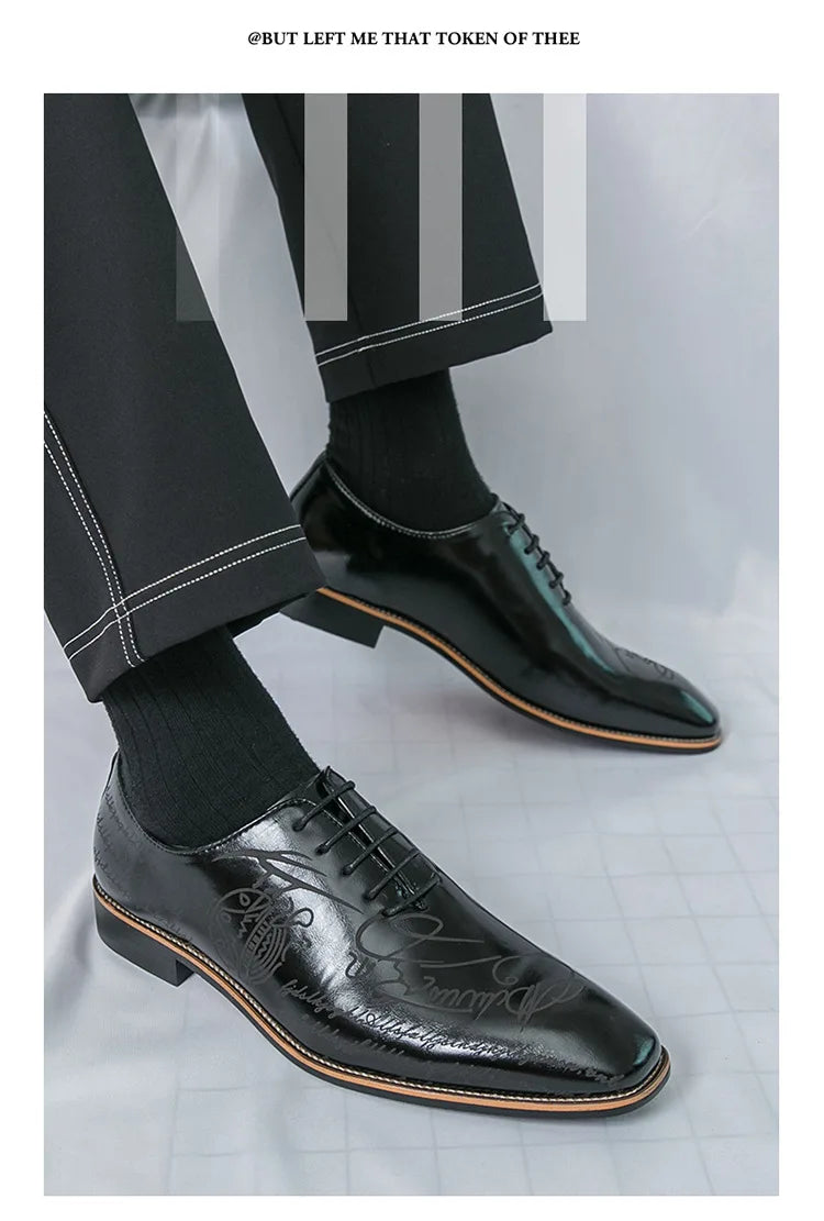 Men's Casual Leather Shoes Large Size New Style Pointed Toe Fashion Trend Carving Glossy Surface Leather Shoes Rubber Sole