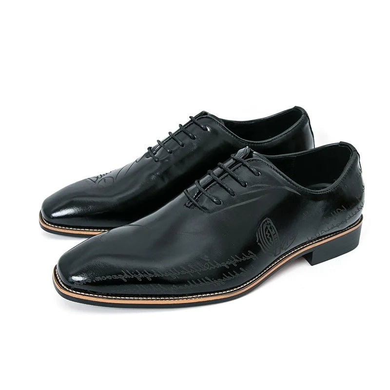Men's Casual Leather Shoes Large Size New Style Pointed Toe Fashion Trend Carving Glossy Surface Leather Shoes Rubber Sole