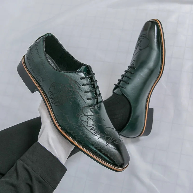 Men's Casual Leather Shoes Large Size New Style Pointed Toe Fashion Trend Carving Glossy Surface Leather Shoes Rubber Sole