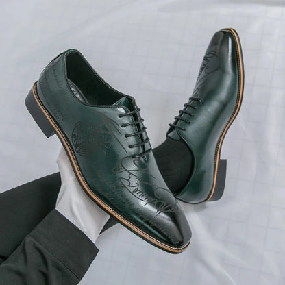 Men's Casual Leather Shoes Large Size New Style Pointed Toe Fashion Trend Carving Glossy Surface Leather Shoes Rubber Sole