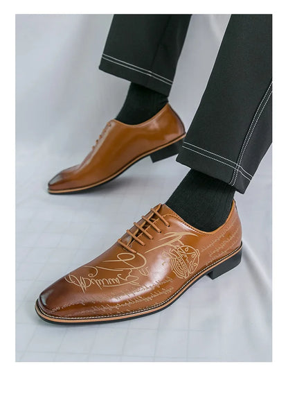 Men's Casual Leather Shoes Large Size New Style Pointed Toe Fashion Trend Carving Glossy Surface Leather Shoes Rubber Sole