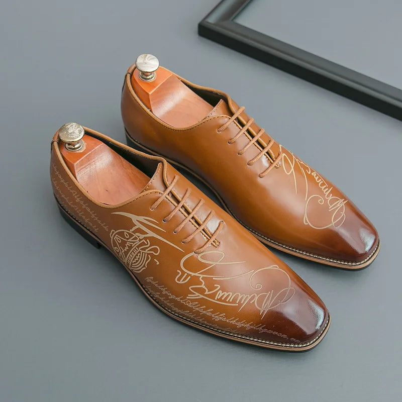 Men's Casual Leather Shoes Large Size New Style Pointed Toe Fashion Trend Carving Glossy Surface Leather Shoes Rubber Sole