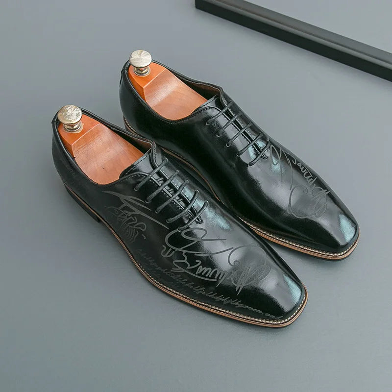 Men's Casual Leather Shoes Large Size New Style Pointed Toe Fashion Trend Carving Glossy Surface Leather Shoes Rubber Sole