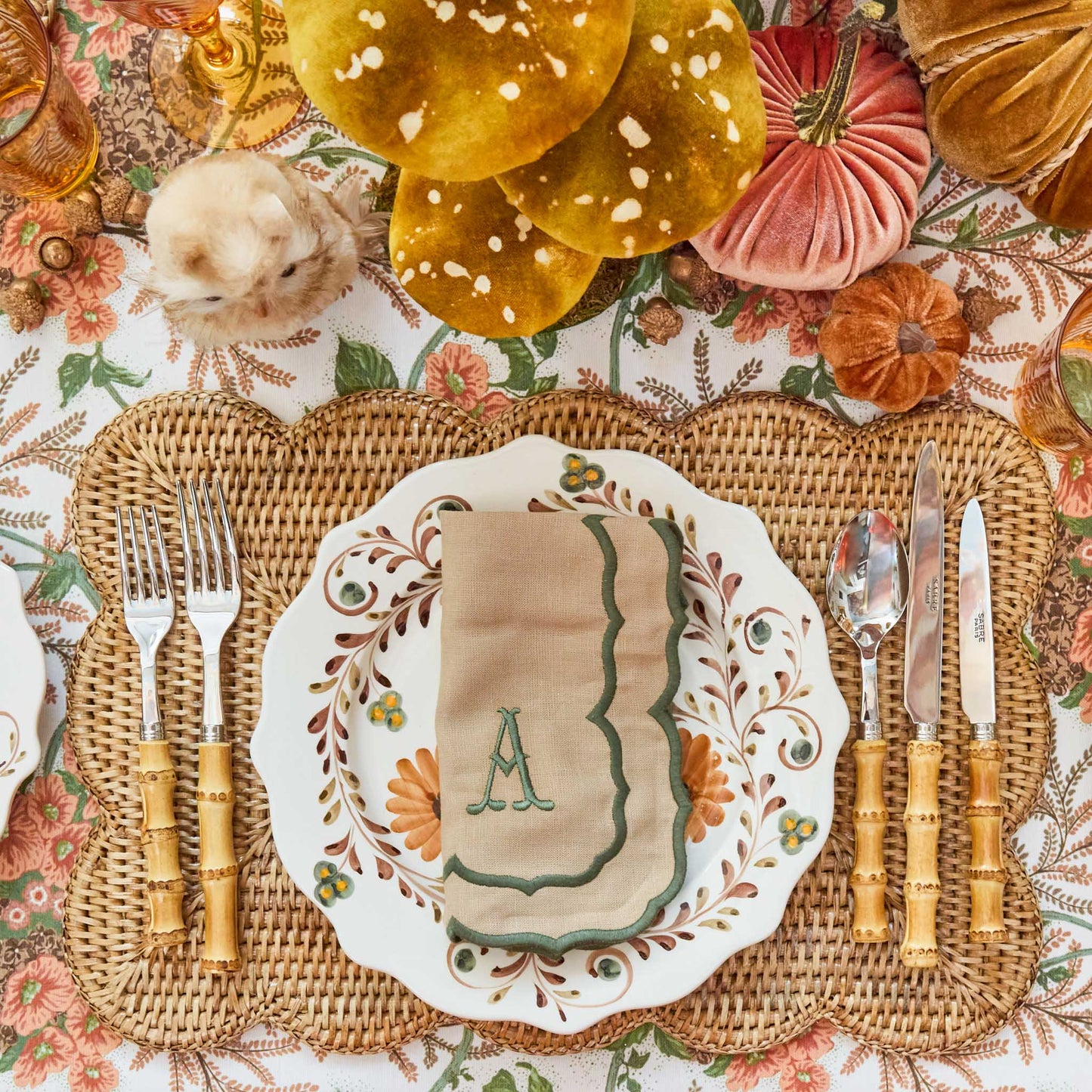 Sand & Green Elizabeth Napkins (Set of 4)