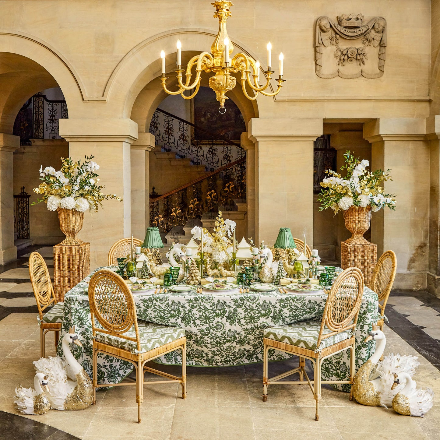 Celine Green Glass Bow Candlescape (Gold)